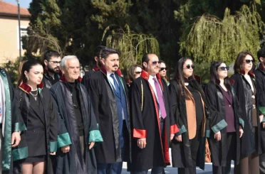 Salihli’de Avukatlar Günü törenle kutlandı 