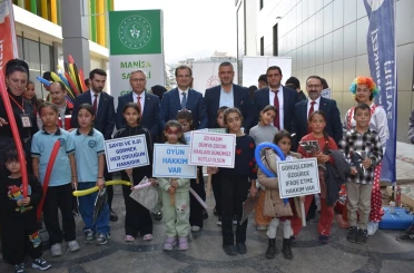 Salihli’de Dünya Çocuk Hakları Günü kutlandı