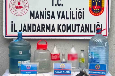 Salihli’de sahte rakı ve kaçak makaron ele geçirildi 