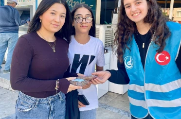 Salihli’de Ülkü Ocakları’ndan ’Can Dostlara’ mama desteği 