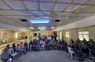 Salihli’nin tarihi köyündeki kadınlar ceviz reçeli yapımını öğrendi 