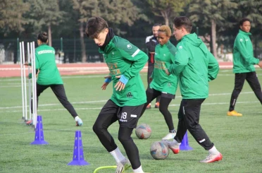 Şampiyon Takım Horozkentspor parasızlık nedeniyle kapanma tehlikesi yaşıyor