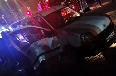 Samsun’da hafif ticari araç ile motosiklet çarpıştı: 5 yaralı 