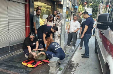 Samsun’da ıslak zeminde düşen genç kadın hastaneye kaldırıldı 