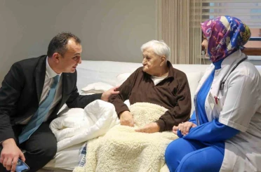 Samsun’da son 3 yılda 230 bin hastaya evde sağlık hizmeti 