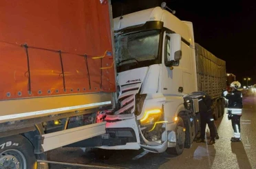 Samsun’da tırlar çarpıştı: 1 yaralı 