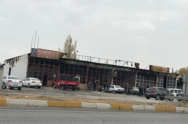 Sanayi sitesinde çıkan yangında 9 iş yeri kullanılamaz hale geldi