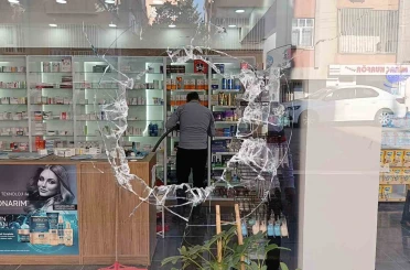 Şanlıurfa’da eczaneye silahlı saldırı 