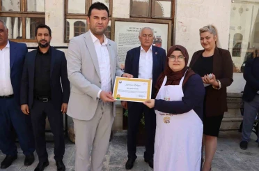 Şanlıurfa’da yöresel yemek eğitimi alan kursiyerlere sertifika verildi 
