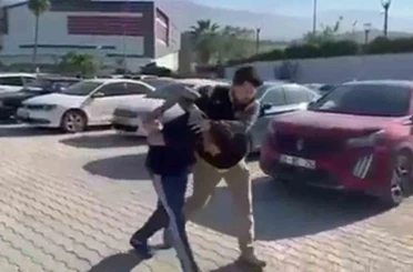 Şantiyede birlikte çalıştığı arkadaşını beyin kanaması geçirene kadar döven şahıs tutuklandı 