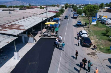 Sarıgöl’de yıllardır beklenen asfalt çalışması tamamlanıyor 