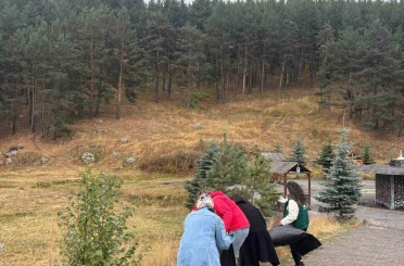 Sarıkamış’ta gençler çevre temizliği yaptı 