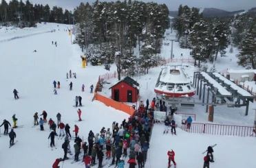Sarıkamış’ta "Kristal" heyecan: Kayak sezonu zirve yapıyor 