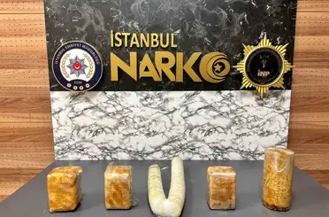 Sarıyer’de 8 kilo 850 gram metamfetamin ele geçirildi
