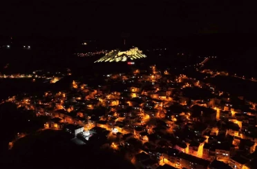 Savur ilçesi ve kalesi düzenlemelerle estetik görünüm kazandı 
