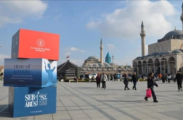 Şeb-i Arus'a siyasetçi akını