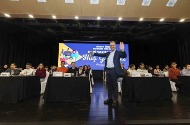 Seçer: "Mersin, eğitimli gençlerle daha da gelişecek" 