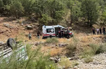 Şehit babası trafik kazasında hayatını kaybetti

