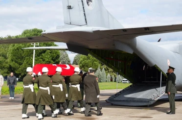 Şehit Pilot Binbaşı İbrahim Bolat İzmir'de son yolculuğuna uğurlandı