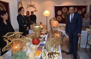 Şehit yakınları ve gazilerin el emeği ürünleri sergilendi 