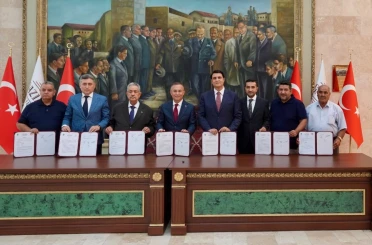 Şehitkamil’e 2 yeni tesis için imzalar atıldı 