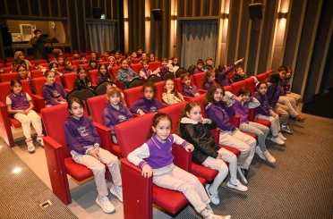 Selçuklu Belediyesi tiyatro oyunu ile öğrencilere sıfır atık bilinci kazandırıyor