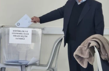 Selendili şoförler, ’Başkan Filik ile devam’ dedi 