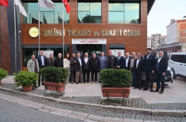 Selendi’nin gölet sorunu ekonomiyi zorluyor 