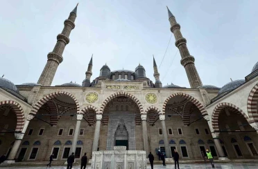 Selimiye Camii 4 yıl aradan sonra ibadete açıldı 