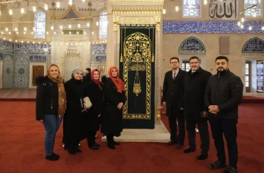 Selimiye Camii’nin minber örtüsü yenilendi 