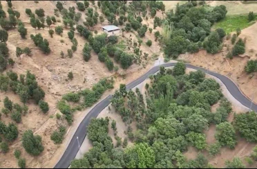 Şemdinli Güleç mezrası yolu asfaltlandı 