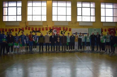 Şenkaya’da salon futbolu coşkusu 