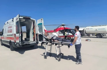 Serebrovasküler hastası, ambulans helikopterle Van’a getirildi 