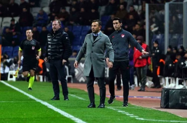 Sergen Yalçın, Okan Buruk’a karşı üstün