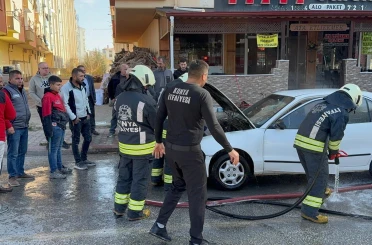 Seyir halindeki otomobilde yangın