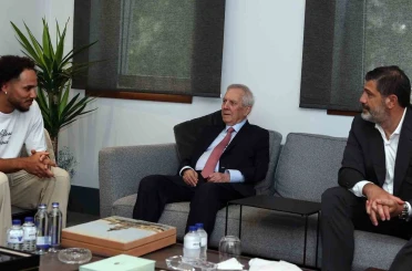 Shane Larkin, Aziz Yıldırım ile bir araya geldi 