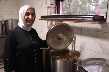 Şifa bulduğu ilikli kemik suyunu markalaştırarak kendi işini kurdu 