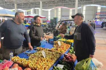 Şifa deposu hünnap tezgahlarda yerini aldı 
