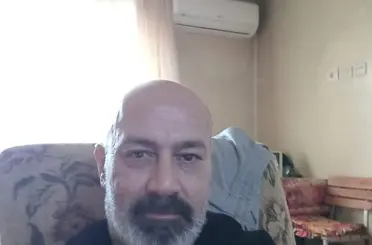 Sigaradan çıkan yangında dumandan zehirlenerek hayatını kaybetti

