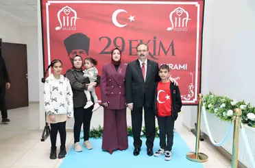 Siirt’te 29 Ekim Cumhuriyet Bayramı coşkuyla kutlandı