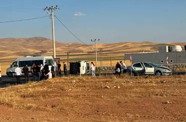 Siirt’te araçlar çarpıştı: 2 yaralı
