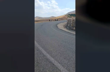 Siirt’te şarampole devrilen kamyonetteki 3 kişi yaralandı 