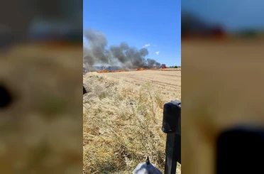 Silivri’de çıkan iki tarla yangını söndürüldü 