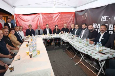 Sincan Belediye Başkanı Ercan, demokrasi nöbetine katıldı 