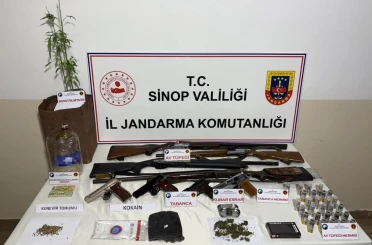 Sinop’ta jandarmadan uyuşturucu operasyonu: 2 gözaltı 