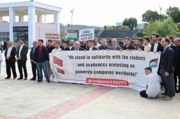 Sinop’ta üniversite öğrencilerinden Gazze’ye destek 