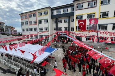 Sinop’ta yeni eğitim-öğretim yılı törenle başladı, TOBB Gelincik Ortaokulu açıldı 