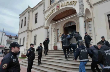 Sinop’ta zehir tacirlerine ağır darbe: 10 tutuklama 