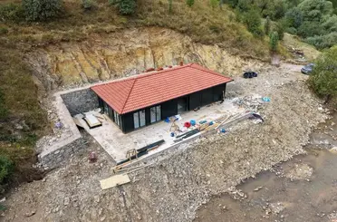 Sırakayalar Şelalesi’nde çevre düzenleme çalışmaları sürüyor
