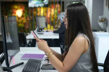 Site yönetiminde yapay zeka dönemi: 3 günlük telefon trafiğini 1 saate indirdiler 
